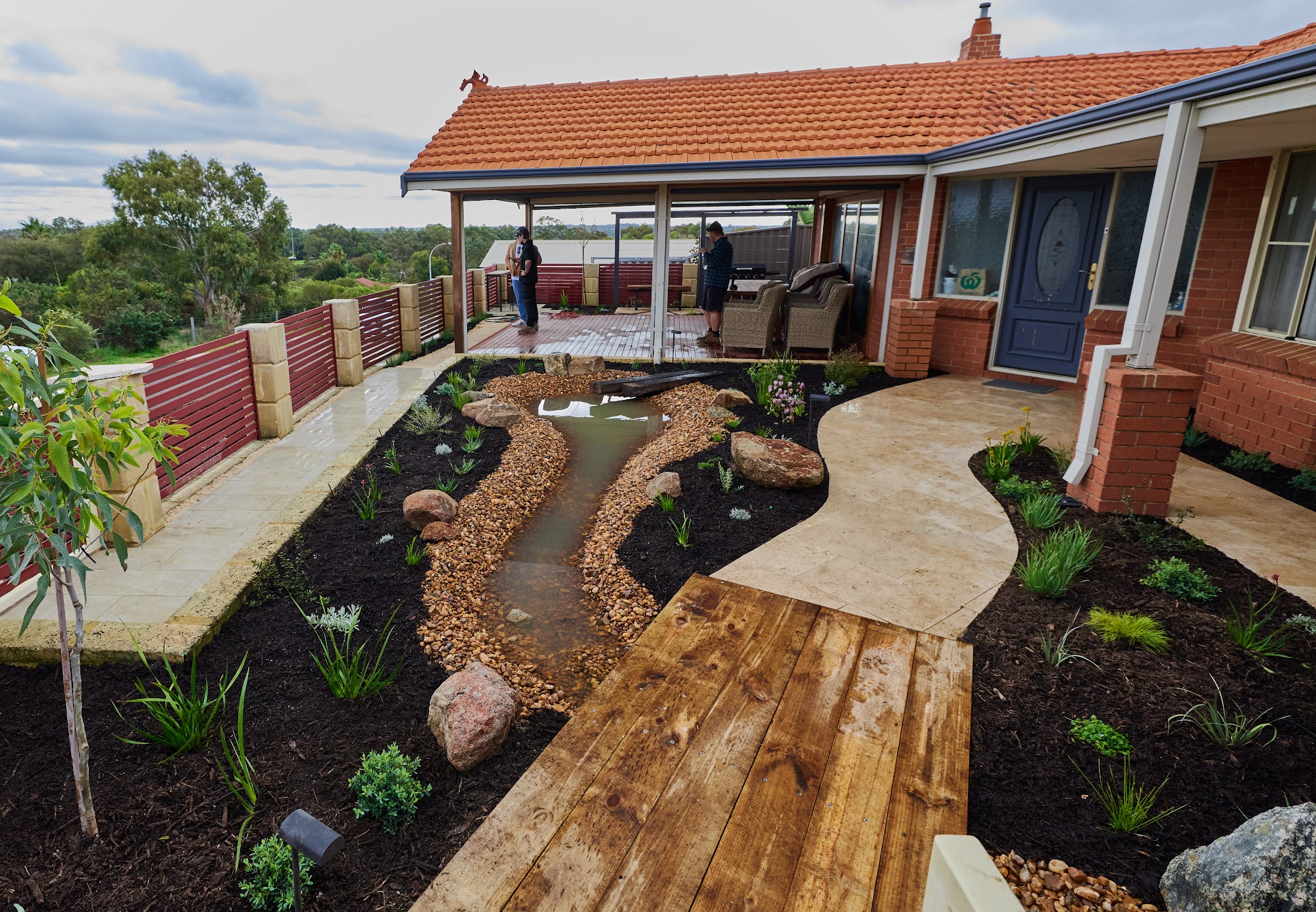Front garden by RH Landscaping, Joondalup